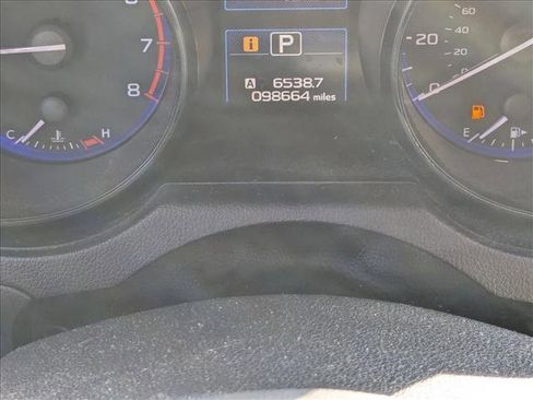 Used 2017 Subaru Outback 2.5i Limited image 10