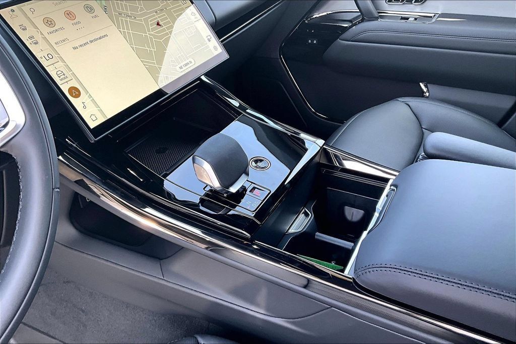 New 2026 Land Rover Range Rover Sport SE AWD/4WD image 8