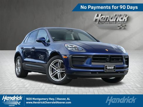 Used 2024 Porsche Macan w/ Premium Plus Package AWD/4WD image 1