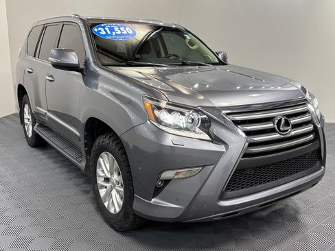 Used 2018 Lexus GX 460 Premium w/ Premium Package AWD/4WD image 9