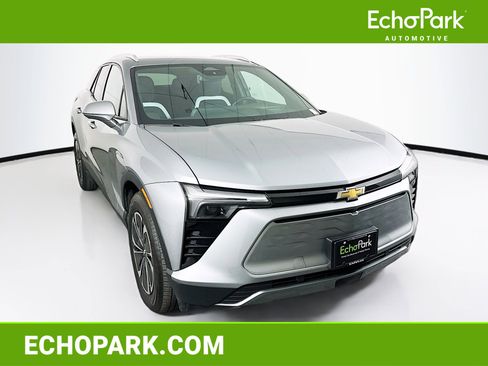 Used 2024 Chevrolet Blazer EV LT AWD/4WD image 1