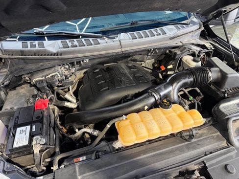 Used 2016 Ford F150 XLT image 25