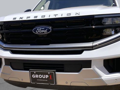 Certified 2025 Ford Expedition Max Platinum AWD/4WD image 30