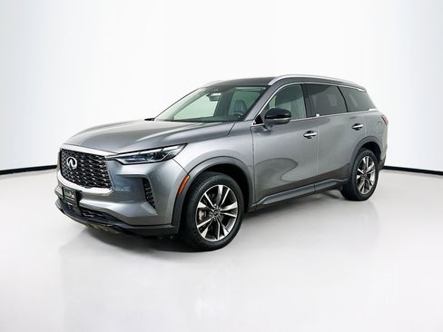 Used 2023 INFINITI QX60 Luxe w/ Cargo Package AWD/4WD image 3