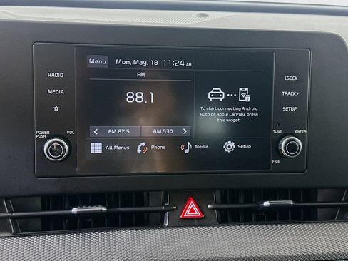 Used 2025 Kia Sportage LX FWD image 19