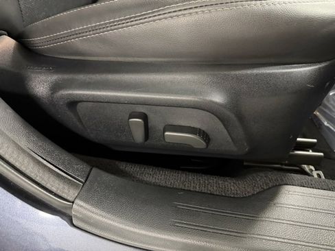 Used 2017 Subaru Legacy 2.5i Limited image 26