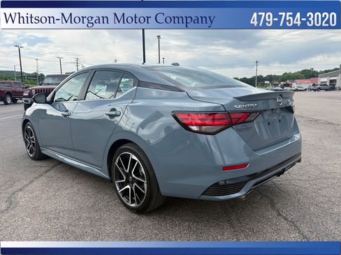 Used 2024 Nissan Sentra SR FWD image 7