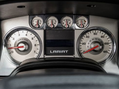 Used 2010 Ford F150 Lariat RWD image 14