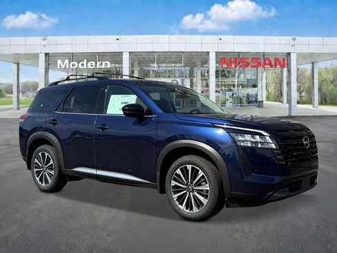 New 2026 Nissan Pathfinder Platinum AWD/4WD image 7