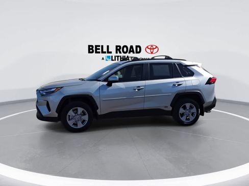 Used 2025 Toyota RAV4 XLE w/ Weather Package AWD/4WD image 4