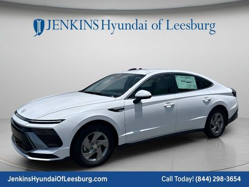 New 2026 Hyundai Sonata SE FWD image 11