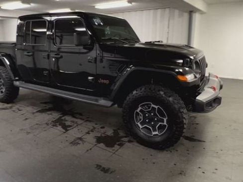 Used 2023 Jeep Gladiator Mojave w/ Trailer Tow Package AWD/4WD image 2