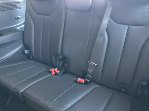 Used 2024 Hyundai Palisade SEL FWD image 12