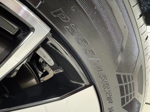 New 2026 Mitsubishi Outlander SE image 28