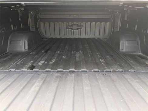 Certified 2021 Chevrolet Silverado 1500 LT Trail Boss w/ Convenience Package II image 9