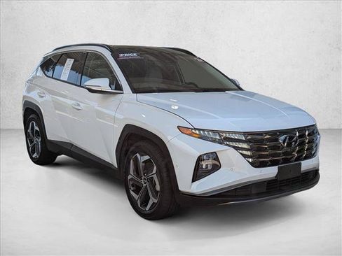Used 2024 Hyundai Tucson Limited FWD image 3