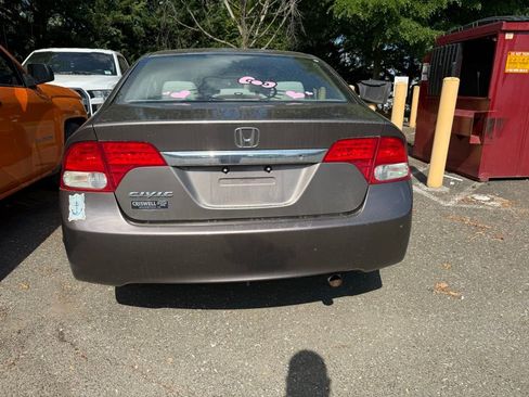 Used 2010 Honda Civic LX image 5