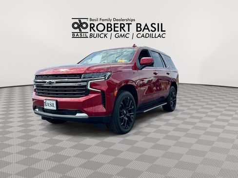 Used 2023 Chevrolet Tahoe LT w/ Luxury Package AWD/4WD image 4