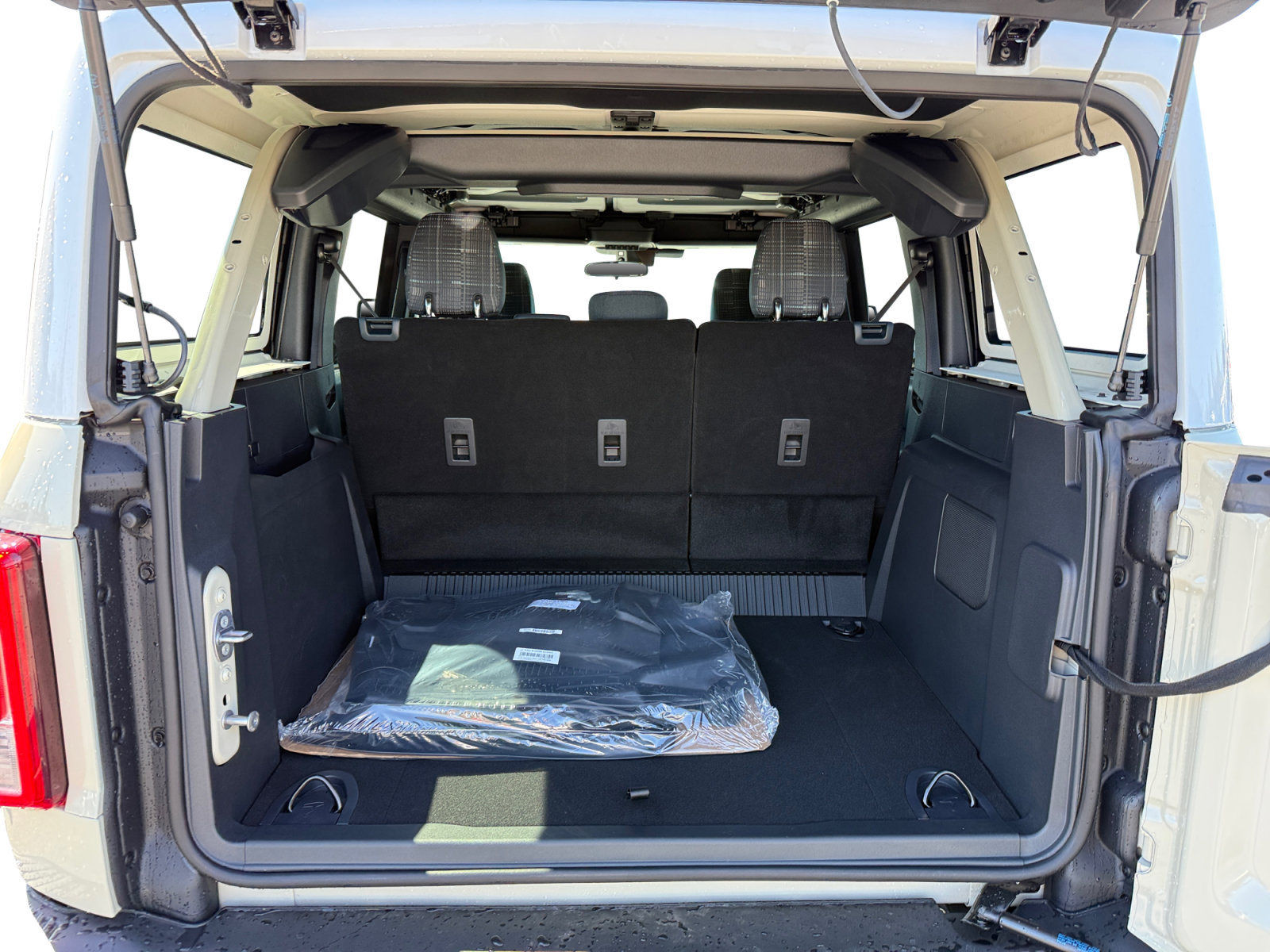 New 2026 Ford Bronco Heritage Edition AWD/4WD image 17