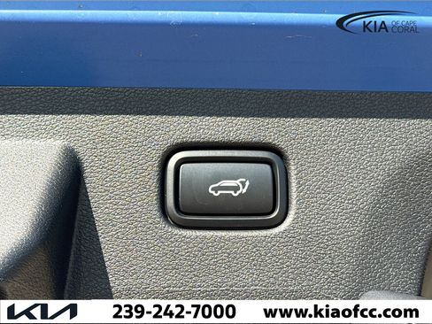 New 2026 Kia Sportage EX w/ EX Panorama Roof Package image 13