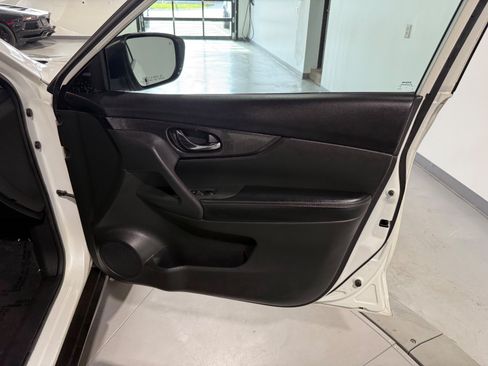 Used 2016 Nissan Rogue SL w/ SL Premium Package AWD/4WD image 20