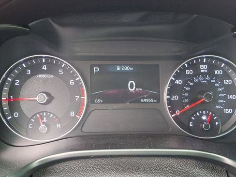 Used 2023 Kia Forte LXS image 13