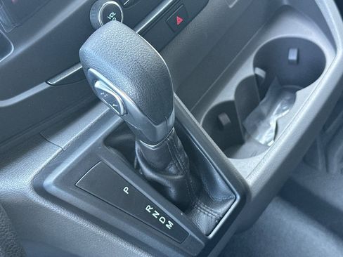 New 2026 Ford Transit 250 148 Medium Roof w/ Load Area Protection Package image 20