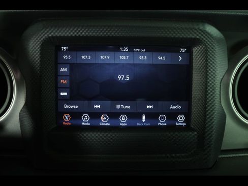 Used 2022 Jeep Wrangler Unlimited Sport AWD/4WD image 23