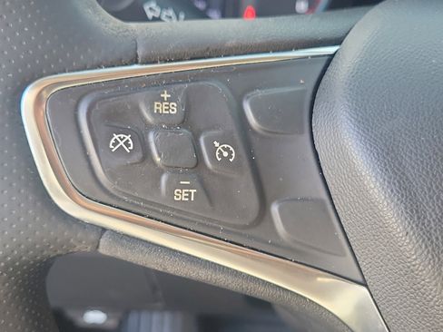 Used 2021 Chevrolet Malibu LT image 23