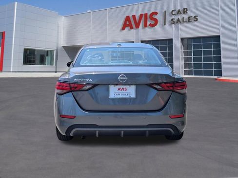 Used 2025 Nissan Sentra SV FWD image 7