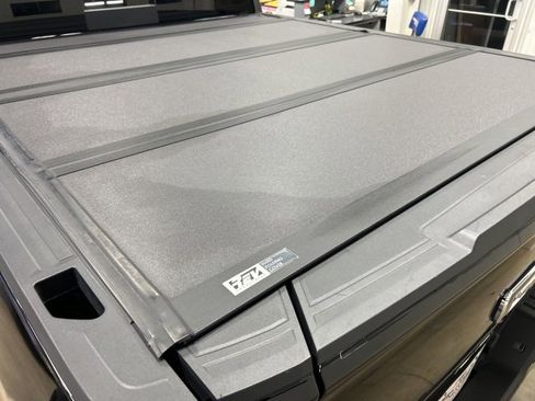 Used 2023 GMC Sierra 1500 Denali Ultimate image 10