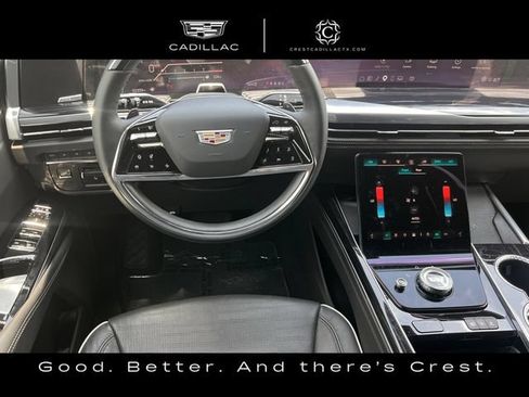 Certified 2025 Cadillac Escalade ESV Sport AWD/4WD image 14