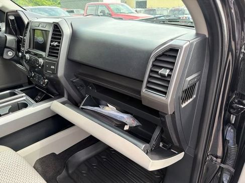 Used 2019 Ford F150 XLT w/ Equipment Group 302A Luxury AWD/4WD image 31