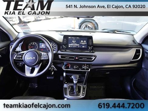 Certified 2022 Kia Seltos LX image 18