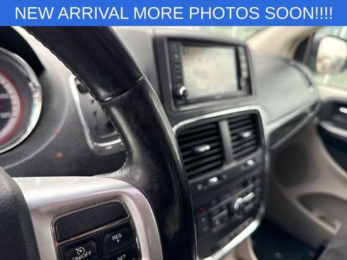 Used 2012 Dodge Grand Caravan Crew w/ Crew Value Pkg FWD image 12