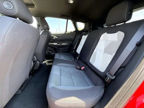 New 2026 Chevrolet Trax RS w/ Sunroof Package FWD image 14