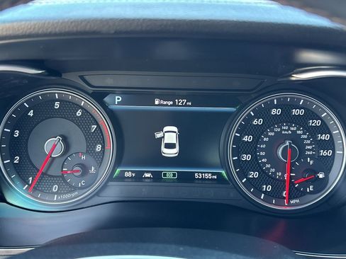 Used 2020 Genesis G70 2.0T w/ Elite Package image 31