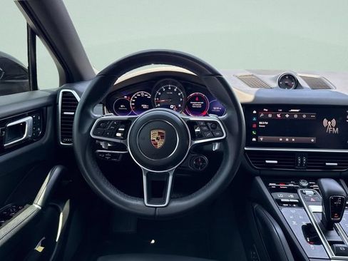 Used 2022 Porsche Cayenne Platinum Edition AWD/4WD image 27