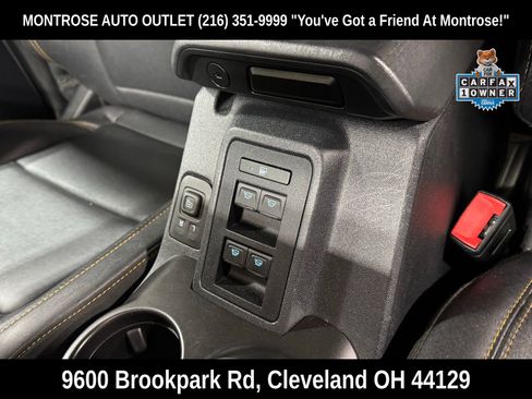 Used 2023 Ford Bronco Badlands image 26