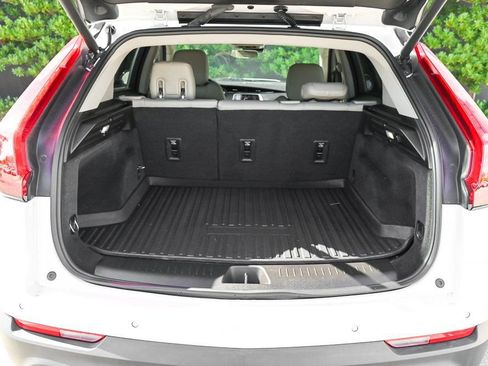 Used 2021 Cadillac XT4 Luxury FWD image 8