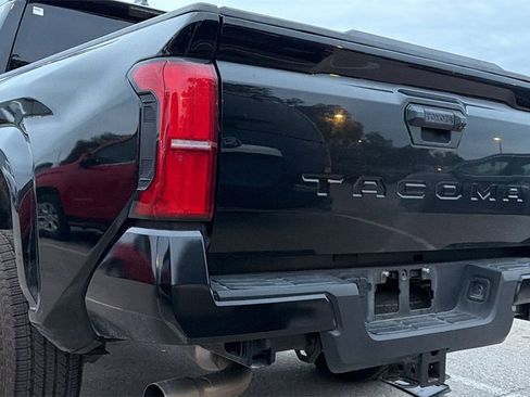 Used 2024 Toyota Tacoma SR5 image 10