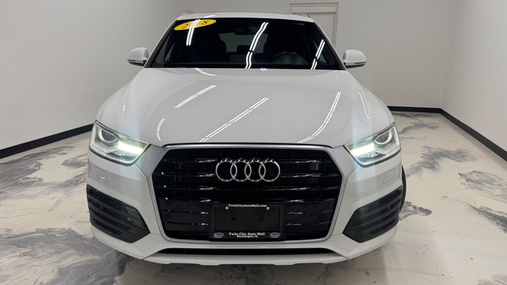 Used 2018 Audi Q3 2.0T Premium w/ Convenience Package FWD image 3