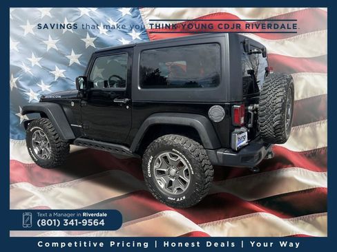 Used 2017 Jeep Wrangler Rubicon w/ Power Convenience Group image 3