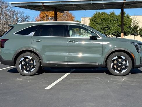 New 2026 Kia Sorento EX image 3