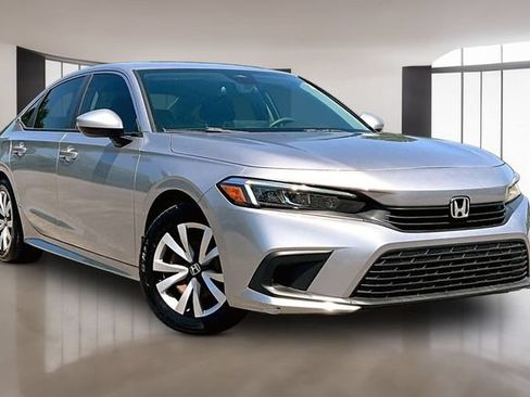 Used 2022 Honda Civic LX image 3