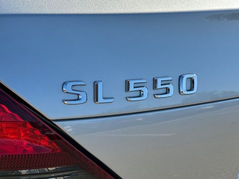 Used 2009 Mercedes-Benz SL 550 image 49