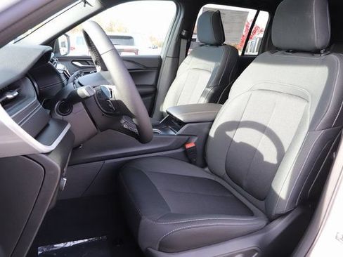New 2025 Jeep Grand Cherokee Laredo X w/ Luxury Tech Group I AWD/4WD image 11