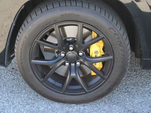 Used 2018 Jeep Grand Cherokee Trackhawk AWD/4WD image 8
