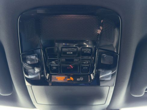 Used 2023 Lexus RX 350 Luxury image 34