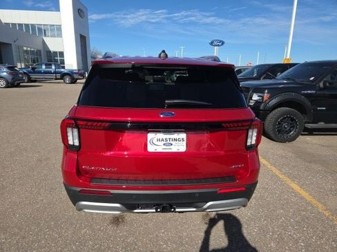 New 2026 Ford Explorer Platinum w/ LUX Leather Package image 4